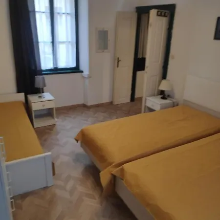 Apartman Poluotok
