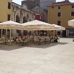 Apartament Poluotok