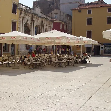 Apartman Poluotok